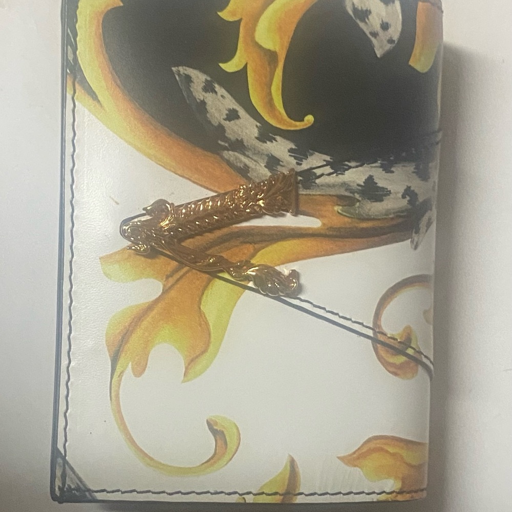 Versace White and Gold Baroque Print Wallet